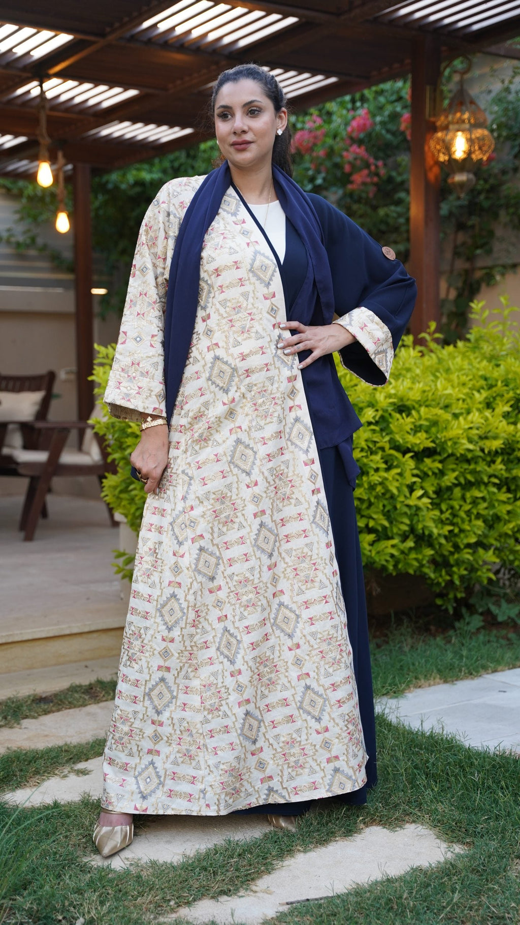 Abaya Eastern Patterns