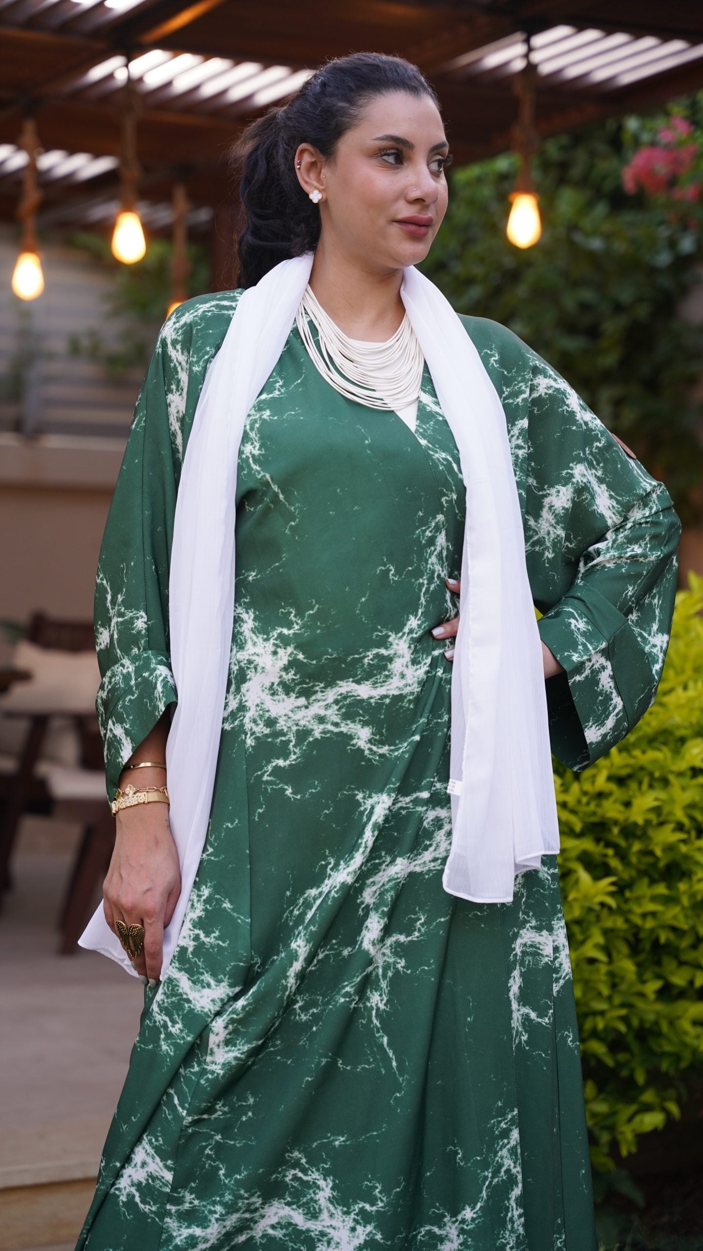 Abaya Green Waves