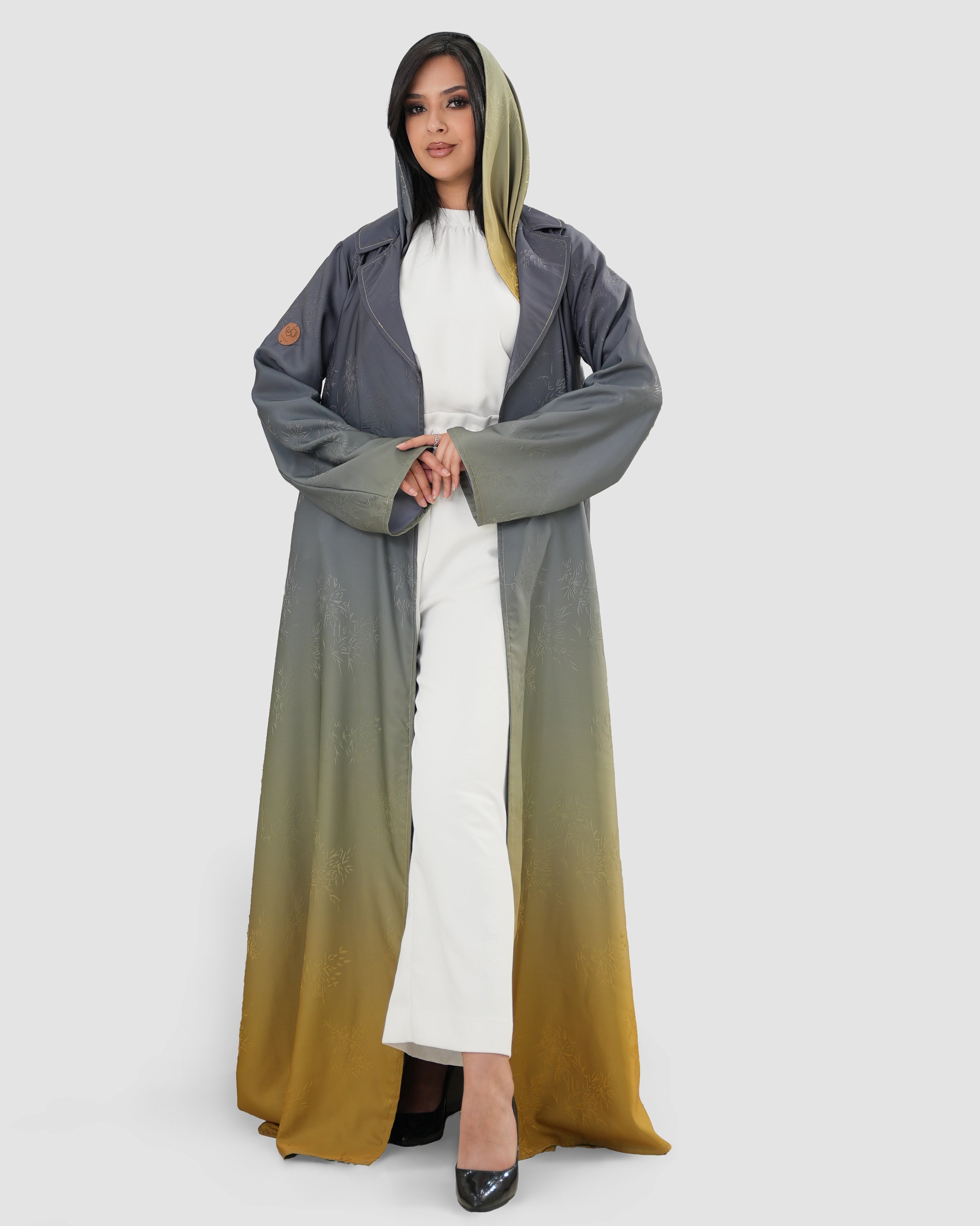 Gray and yellow wavy satin abaya