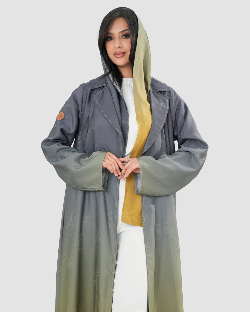Gray and yellow wavy satin abaya