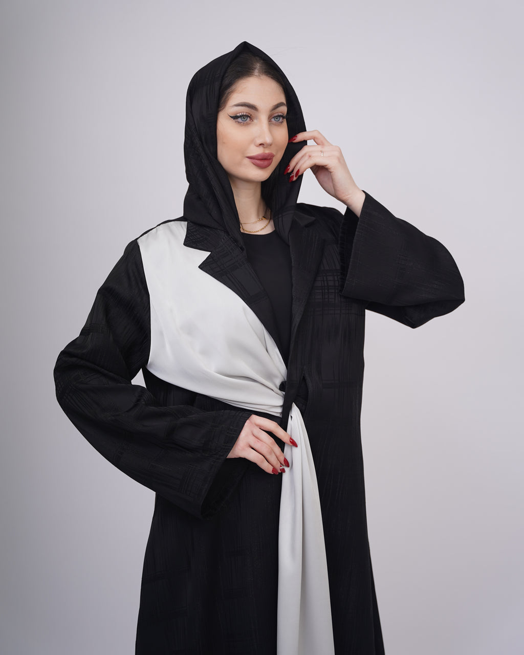 حبر مقلم اسود مع رفرفة سلفر